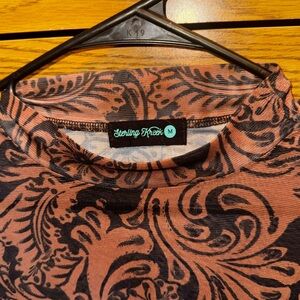 Sterling Kreek Women's Long Sleeve Top - Black and Brown